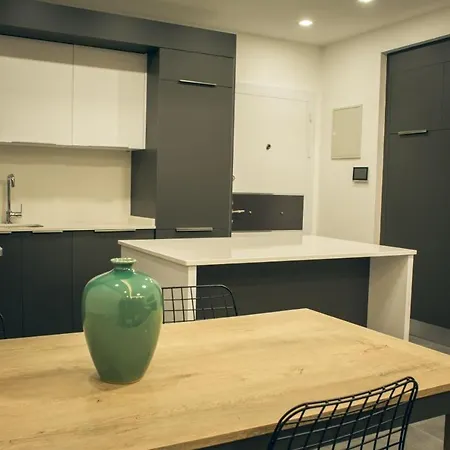 Comfortable Flat Close To The Beach With Shared Pool And Balcony In Iskele, Cyprus Апартаменты